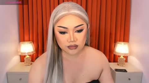 Natalie Mefford online show from February 28, 2025, 5:37 pm