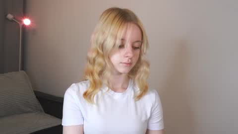 See Its honey bunny  im Lana online show from June 1, 2026, 5:25 pm