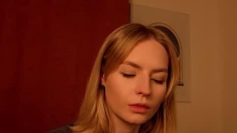 Eva online show from January 8, 2026, 9:06 pm