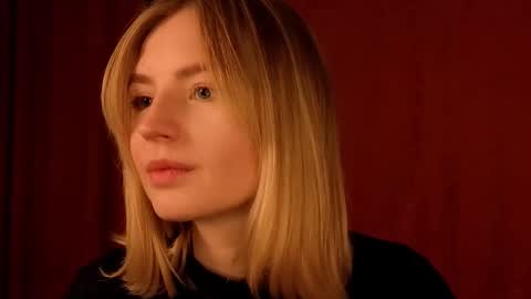 Eva online show from January 13, 2026, 9:53 pm