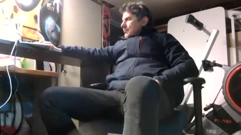 Grade2 online show from January 8, 2026, 11:12 am