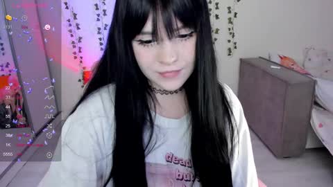 Selena  online show from March 4, 2025, 5:11 am