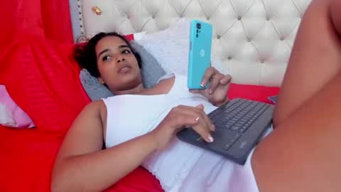selena_beautyy online show from May 11, 2026, 7:00 pm