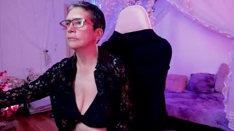 Snapshot of selena_ferreira chatting on November 11, 2025, 7:58 pm Selena online show from November 11, 2025, 7:58 pm