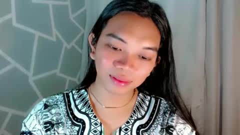 Selena online show from April 6, 2026, 11:38 pm