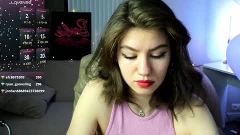 Selena online show from February 16, 2025, 7:26 am
