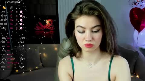 Selena online show from March 2, 2025, 7:21 am