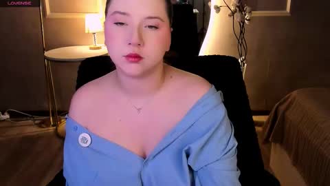 Selena online show from February 6, 2026, 1:36 pm