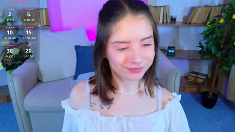 selenamills online show from November 12, 2025, 2:01 am