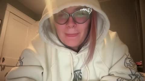 selene774455 online show from February 13, 2026, 7:37 am