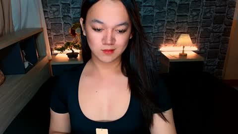 Snapshot of selenesantiago chatting on December 19, 2024, 2:46 pm joan online show from December 19, 2024, 2:46 pm