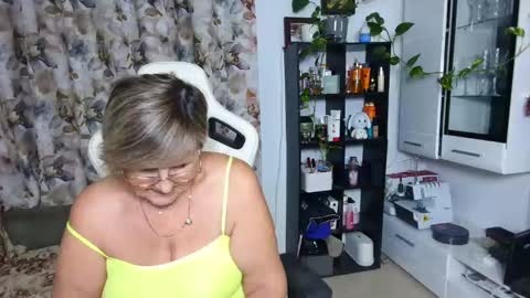 Selenna online show from December 8, 2024, 1:56 am