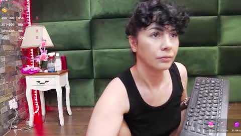 Snapshot of selensummer chatting on November 16, 2025, 7:52 pm Selen online show from November 16, 2025, 7:52 pm