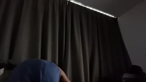 Julian Kinky Bi-guy online show from November 15, 2025, 10:12 am