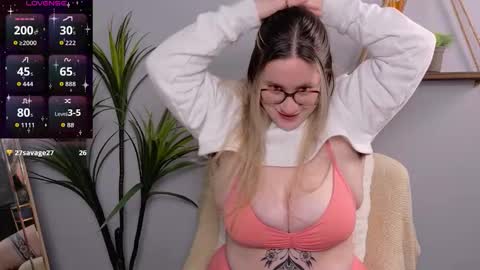 Snapshot of selina_thick chatting on February 6, 2026, 4:28 am Selina Mae online show from February 6, 2026, 4:28 am