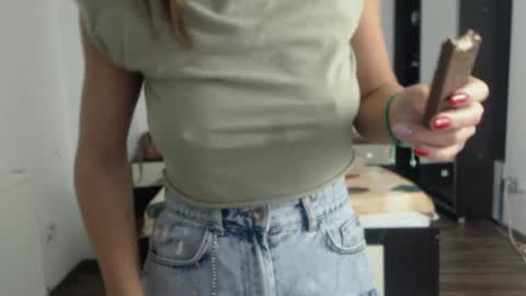 sellena_angels online show from January 24, 2025, 6:04 pm