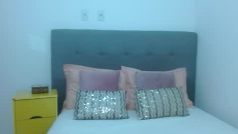 Sellena Stone online show from February 19, 2026, 4:41 am