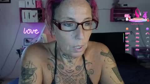 Selvaggia Del Caribe online show from September 27, 2025, 5:40 pm
