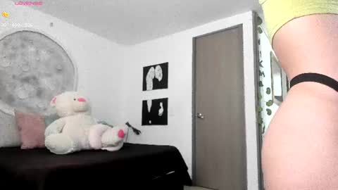 Selyn online show from June 27, 2026, 1:50 pm