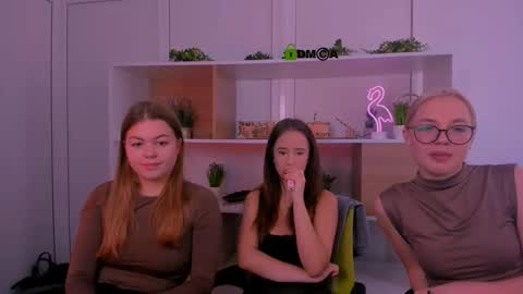 Sendi online show from October 21, 2025, 8:26 am