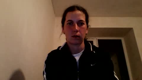 sendiarayl online show from April 6, 2026, 5:25 pm