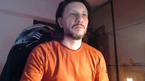 senorneby online show from February 6, 2026, 2:20 pm