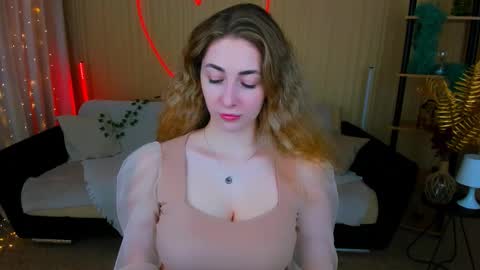 sensitiveheartt online show from February 3, 2026, 11:26 am