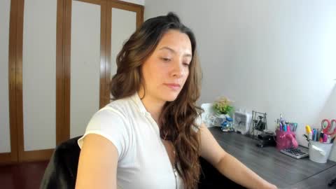 Samantha -  online show from January 3, 2025, 10:51 pm