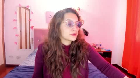 Samantha -  online show from October 22, 2025, 7:02 pm