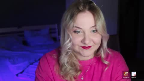 Snapshot of sensual_girrrl chatting on May 17, 2026, 11:34 pm Ilona online show from May 17, 2026, 11:34 pm