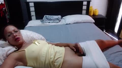 sensual_natalie online show from October 20, 2025, 5:35 pm