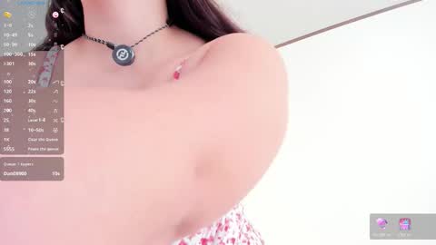 Snapshot of sensual_woman11 chatting on November 6, 2025, 6:09 pm MIA online show from November 6, 2025, 6:09 pm