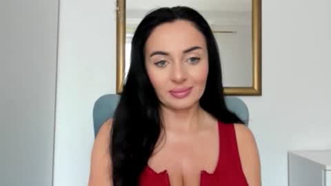 sensuallstella online show from June 16, 2026, 6:49 am