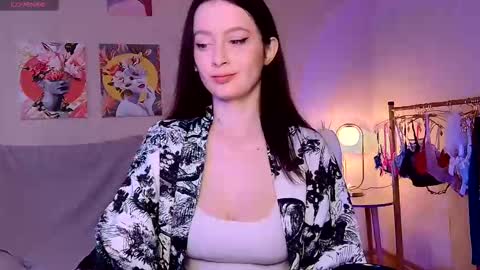 sensuallucy233 online show from December 3, 2025, 6:21 am