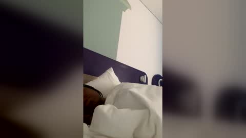 sensualprima online show from March 11, 2026, 11:33 pm