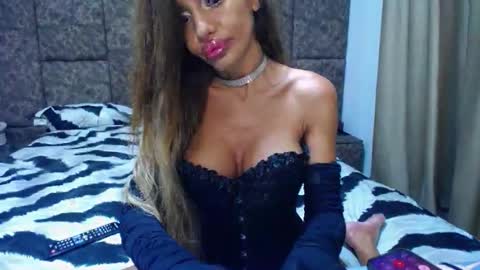 sensualqueen11 online show from June 4, 2026, 8:59 pm