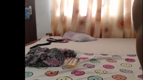 Snapshot of sera_booty chatting on September 29, 2025, 6:40 am Anne online show from September 29, 2025, 6:40 am