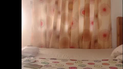 Snapshot of sera_booty chatting on October 5, 2025, 6:45 am Anne online show from October 5, 2025, 6:45 am