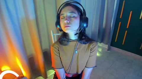 sereia_7777 online show from December 5, 2024, 7:38 pm