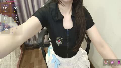 Snapshot of serena_angel18 chatting on November 12, 2025, 12:33 am Serena online show from November 12, 2025, 12:33 am