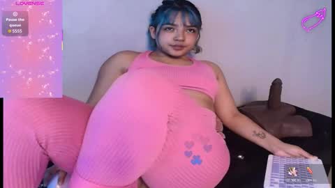 serena_rose_rs online show from November 6, 2025, 9:26 pm