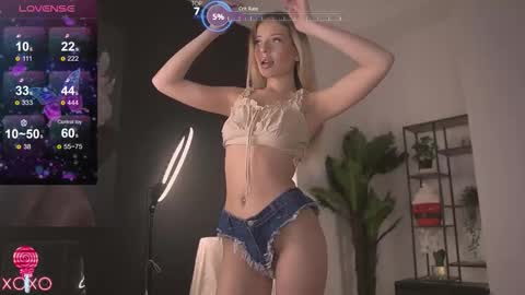 Serena online show from March 18, 2026, 9:18 pm