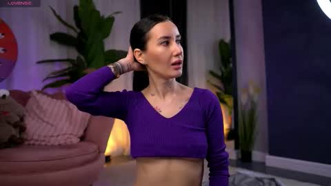 Serena online show from November 14, 2025, 11:09 am