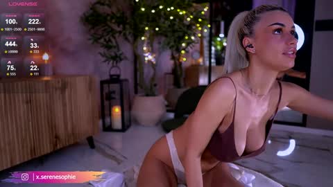 Serene Sophiex online show from March 18, 2026, 10:35 pm