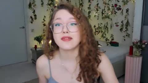 Ophelia online show from March 18, 2026, 4:10 pm