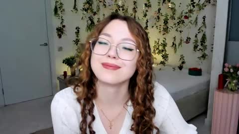 Ophelia online show from April 3, 2026, 4:05 pm