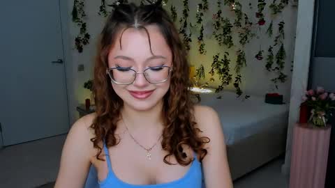 Ophelia online show from April 6, 2026, 4:30 pm