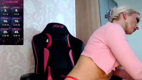 serenexx  your MILF online show from December 21, 2024, 10:40 pm