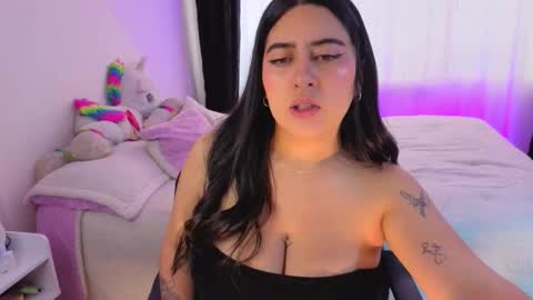 Serenna Cruz online show from February 9, 2026, 10:03 pm