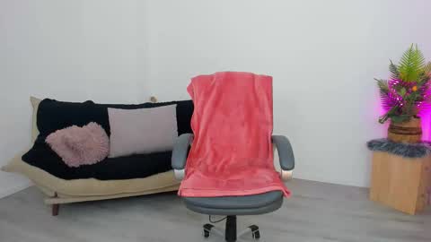 Serena online show from November 28, 2025, 4:26 am